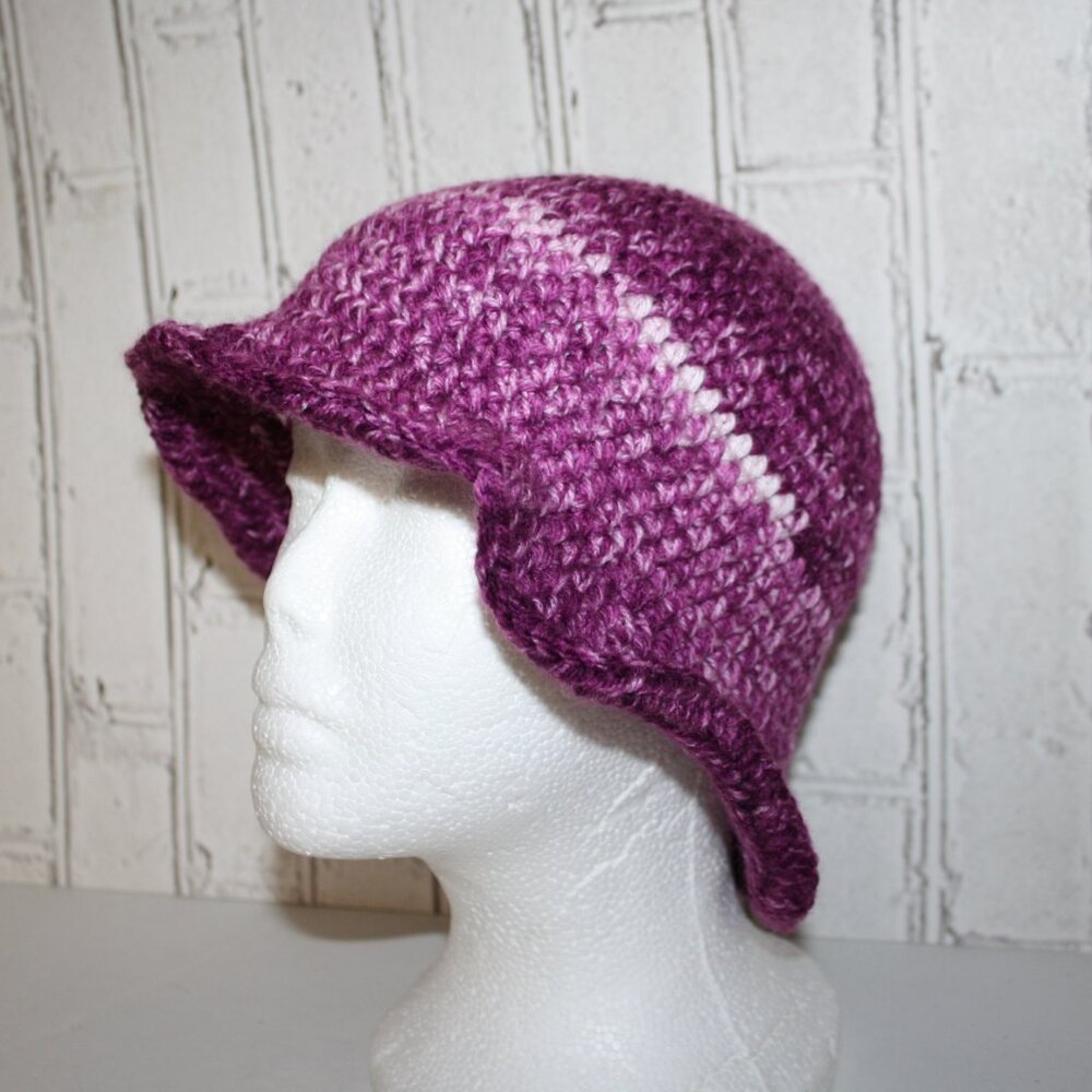 🟣 Purple Ombre Crocheted Sunhat – Handmade · One Size